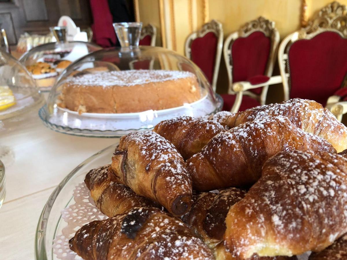 Отель Principe Di Шилла Экстерьер фото